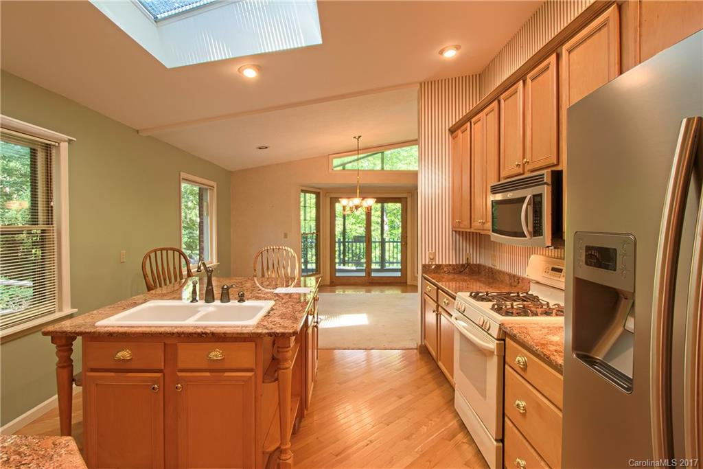 422 Deerhaven Lane - Photo 12
