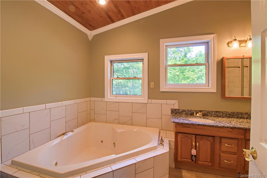 422 Deerhaven Lane - Photo 15