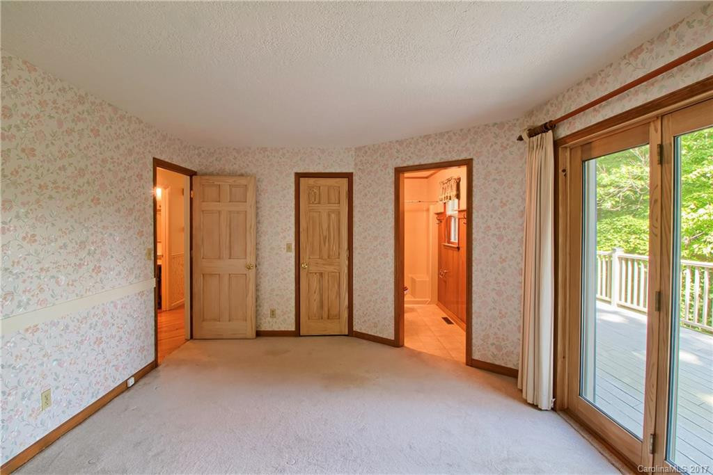 422 Deerhaven Lane - Photo 19