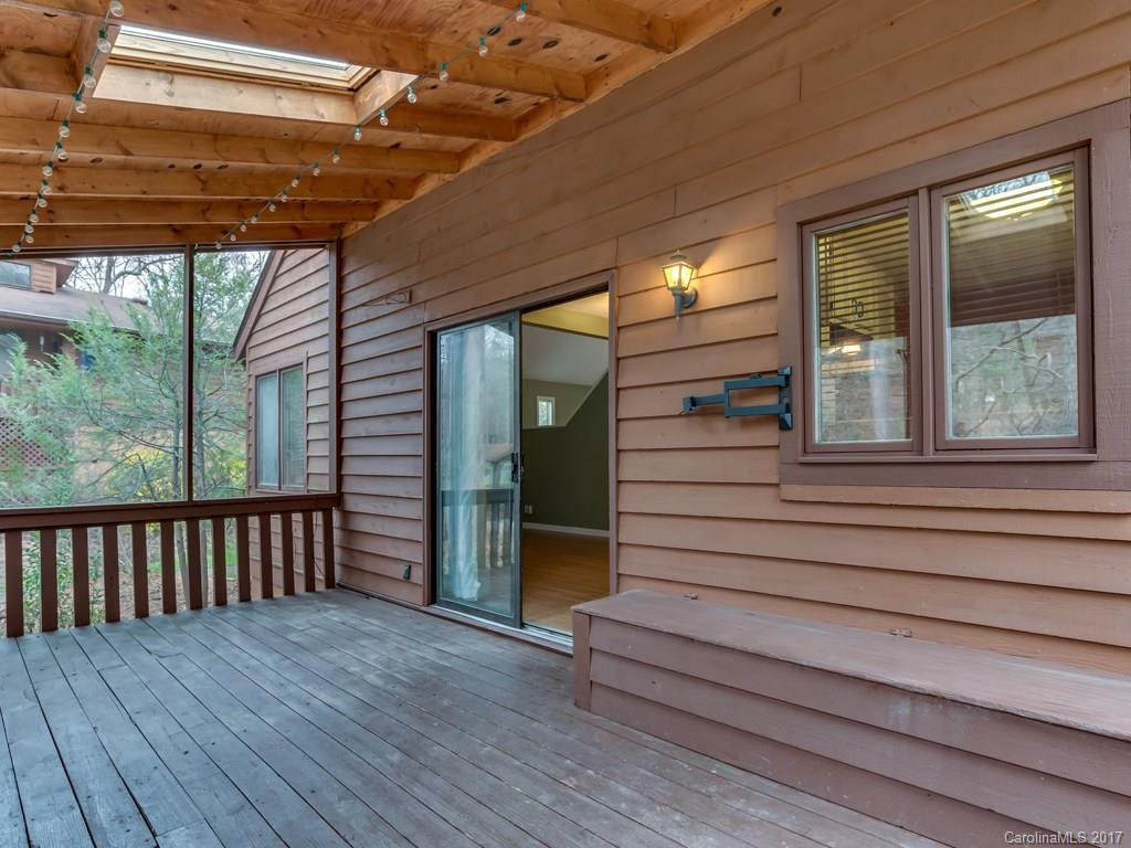 107 Garden Court - Photo 18