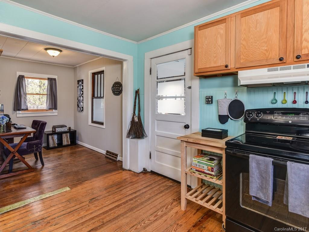16 Jenkins Valley Road - Photo 13