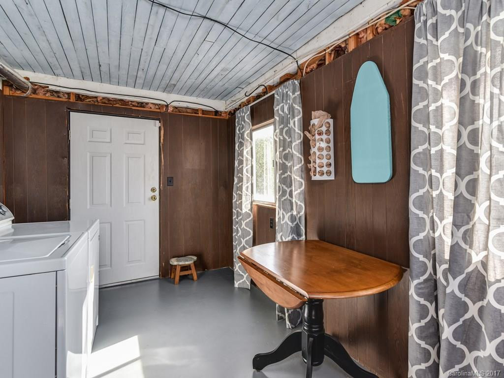 16 Jenkins Valley Road - Photo 18