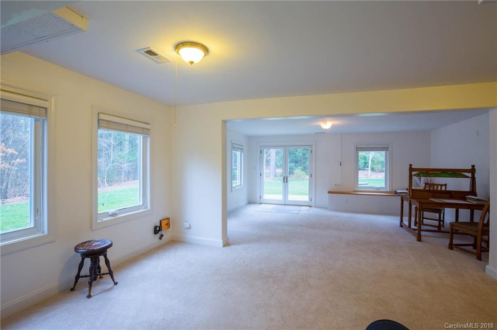 5 Darsie Court - Photo 32
