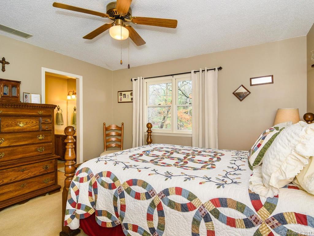 1 Glenwood Circle - Photo 14