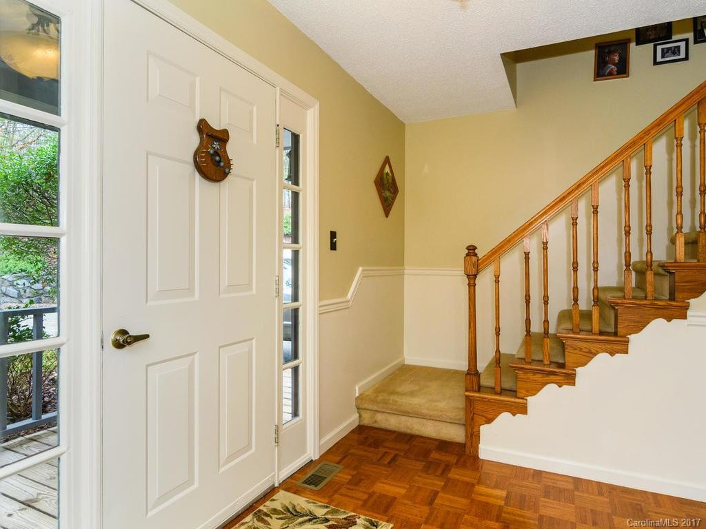 1 Glenwood Circle - Photo 4