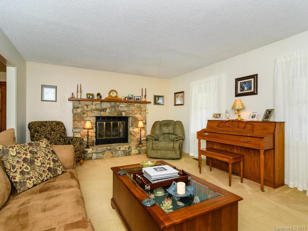 1 Glenwood Circle - Photo 5