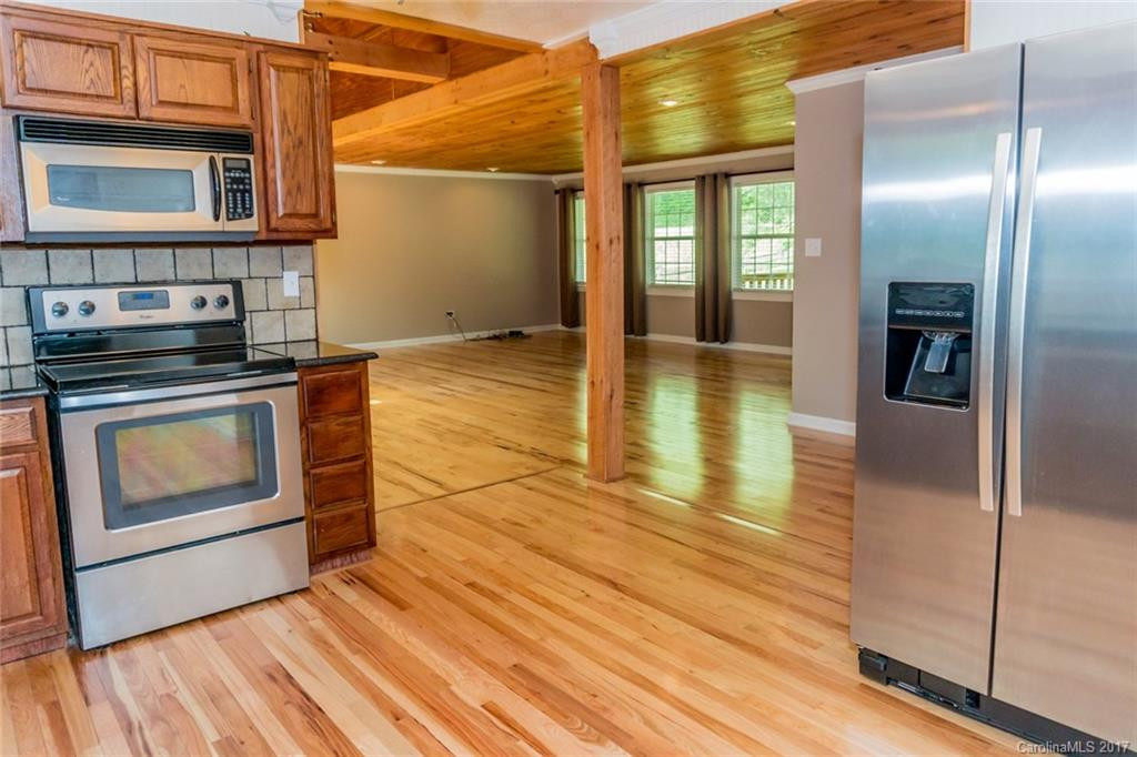 2790 Conleys Creek Road - Photo 14