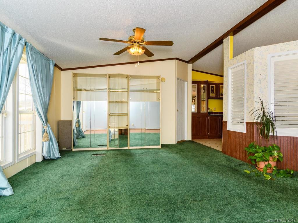 100 Colton Drive - Photo 6