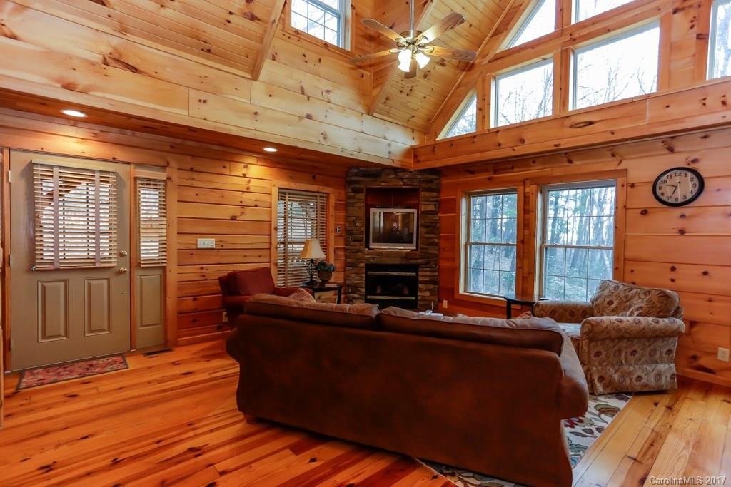 194 James Way - Photo 8