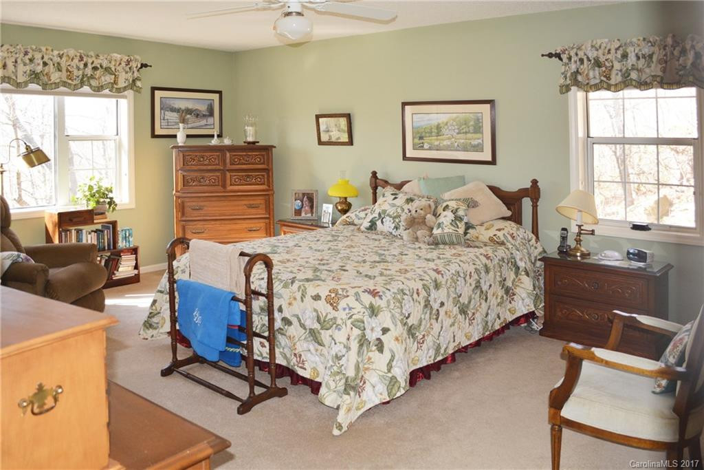 26 Chariot Court - Photo 12