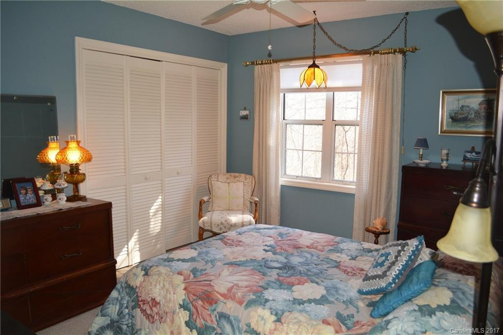 26 Chariot Court - Photo 17