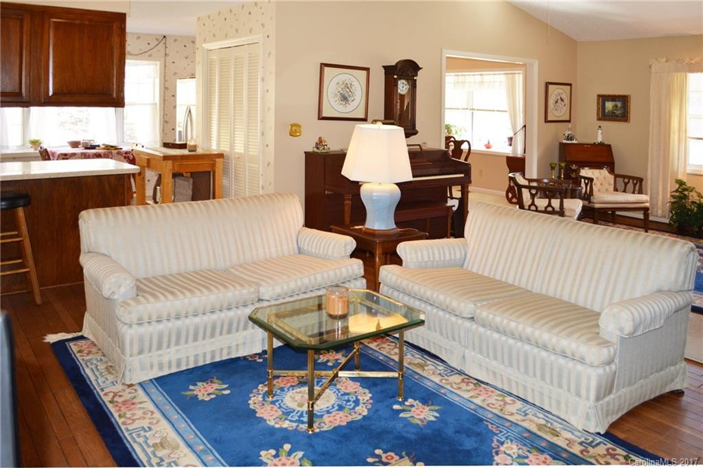 26 Chariot Court - Photo 6