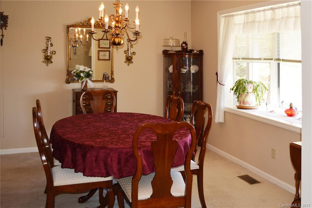 26 Chariot Court - Photo 7