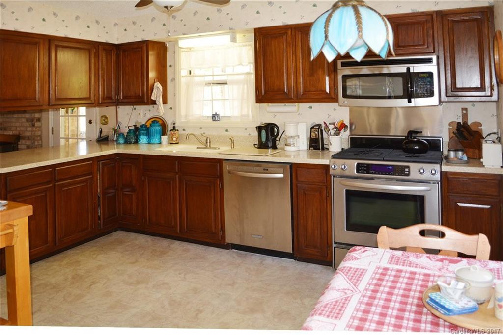 26 Chariot Court - Photo 9