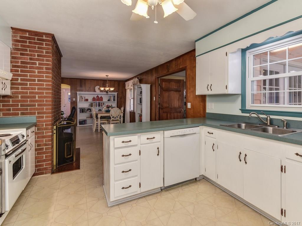 139 Springside Road - Photo 9