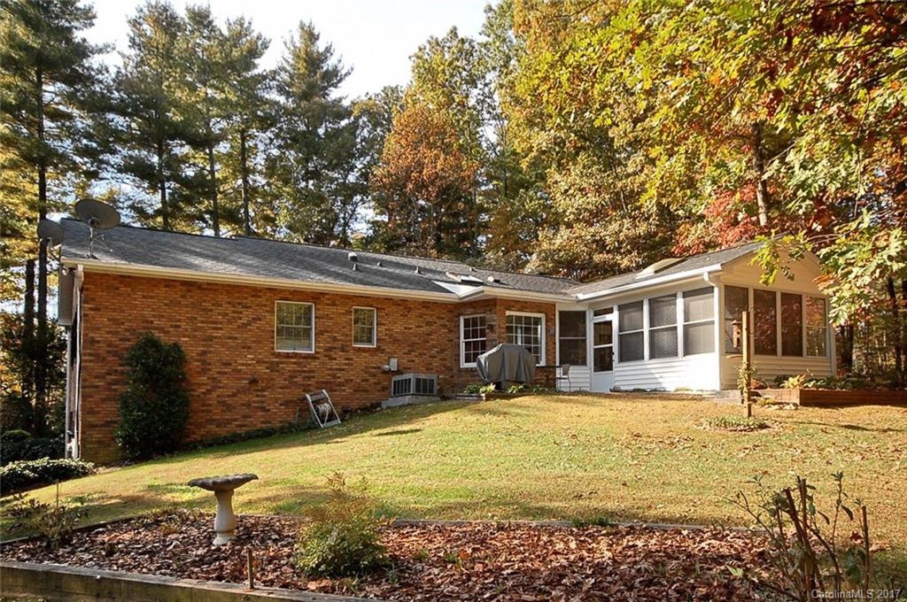 32 Ashley Place - Photo 2