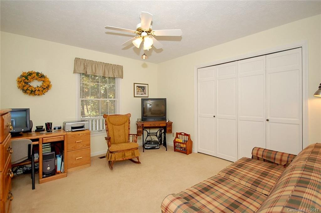 32 Ashley Place - Photo 11