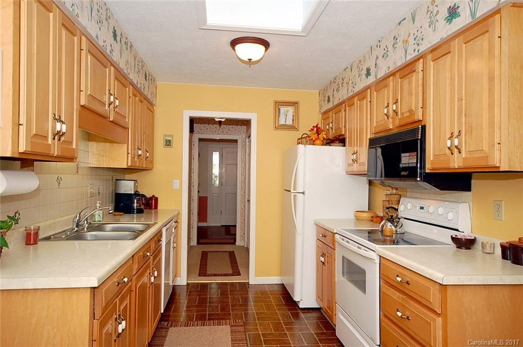 32 Ashley Place - Photo 5