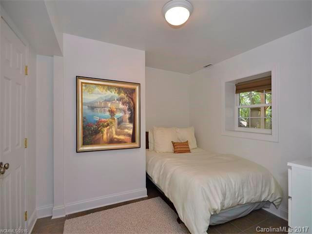 1036 Columbine Road - Photo 19