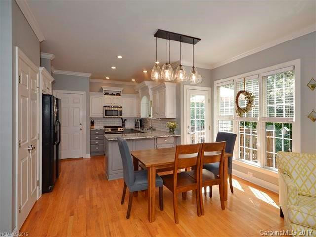 1036 Columbine Road - Photo 7