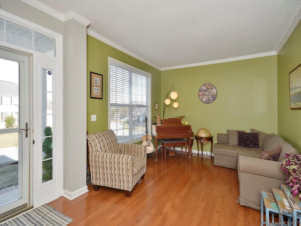 61 Yorktown Circle - Photo 2