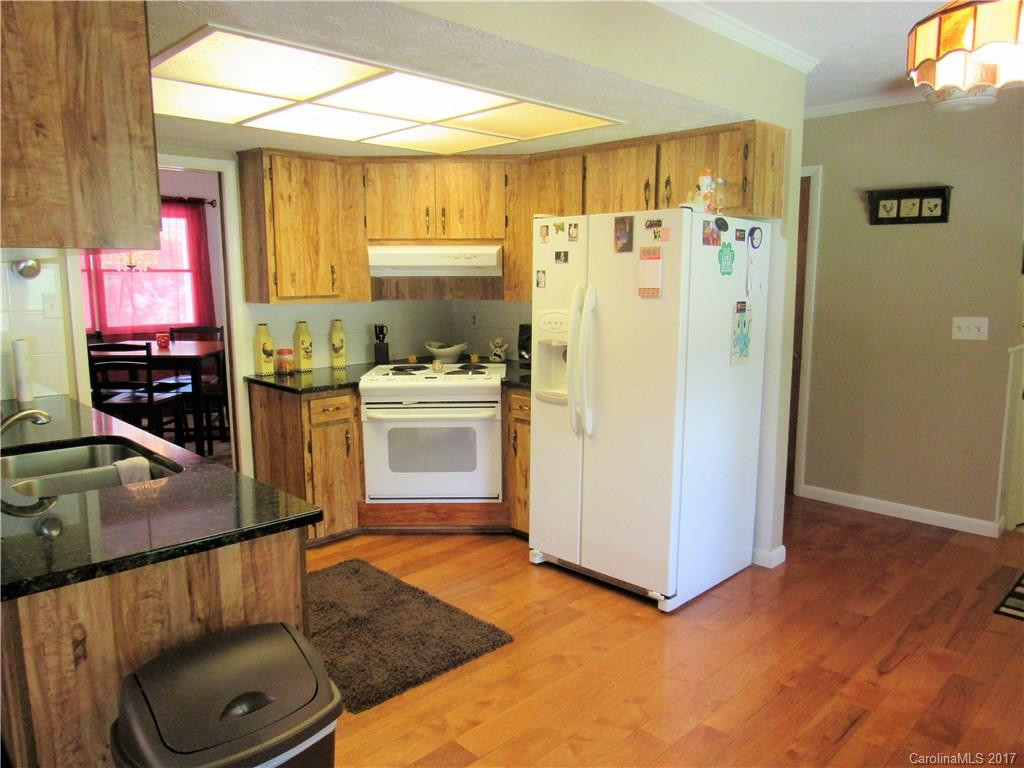 113 Richards Drive - Photo 11
