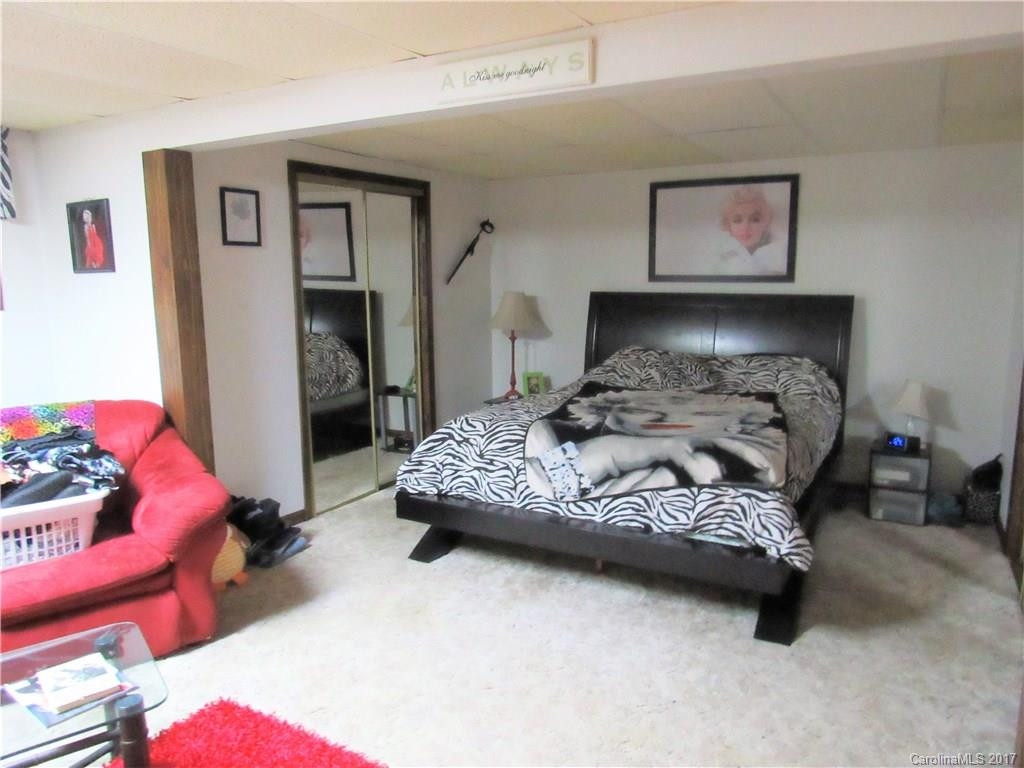113 Richards Drive - Photo 14