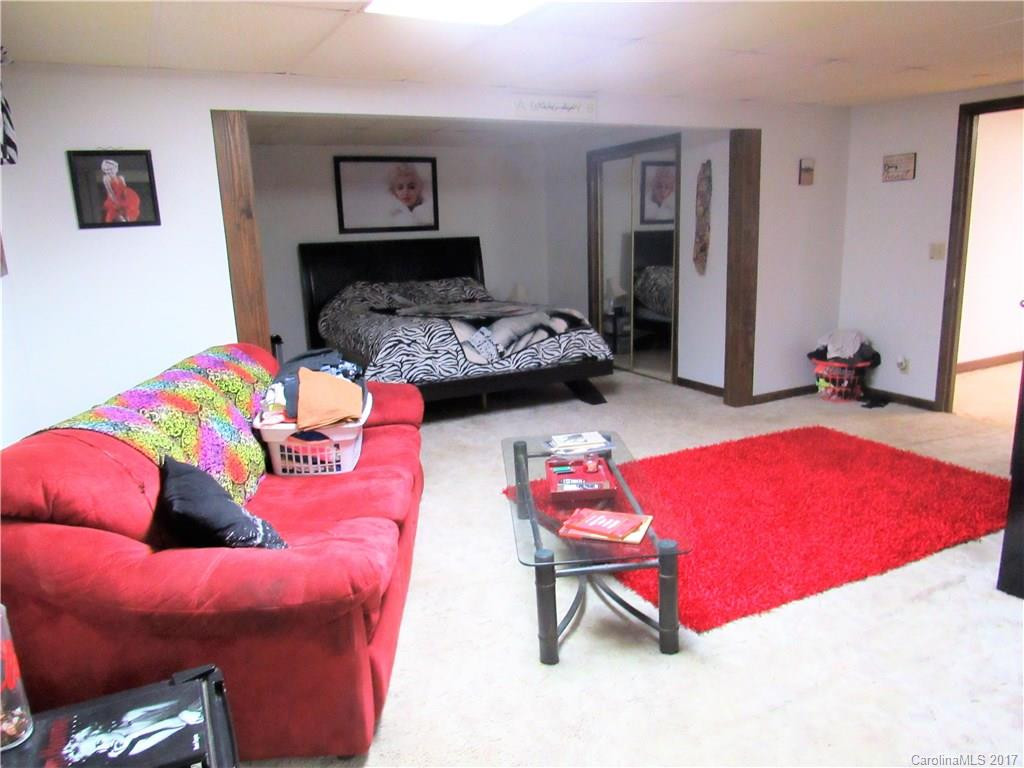 113 Richards Drive - Photo 15