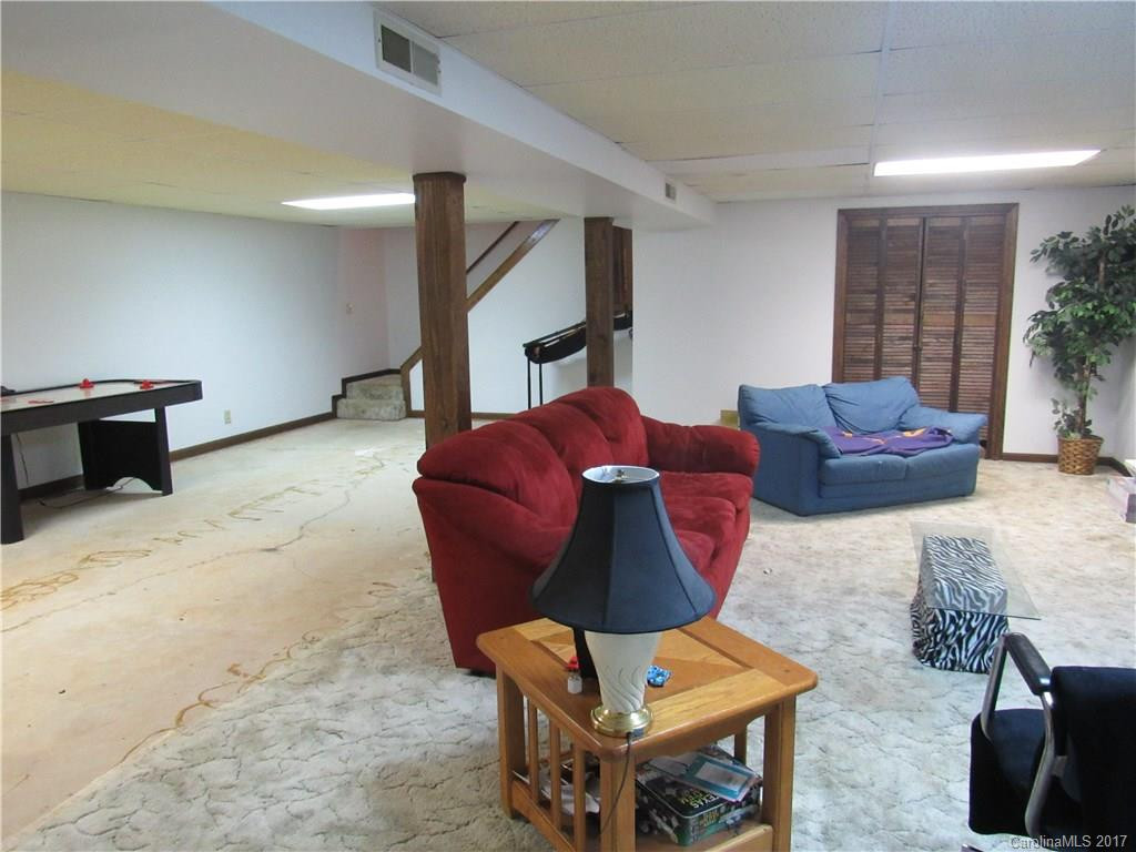 113 Richards Drive - Photo 17