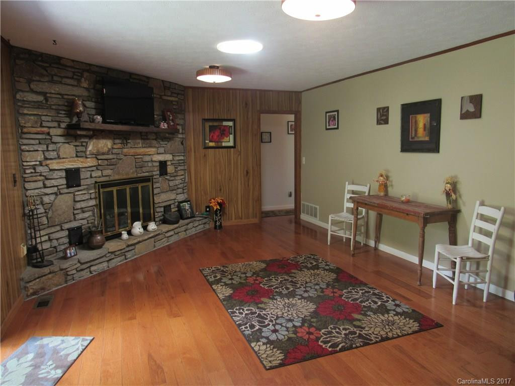 113 Richards Drive - Photo 9