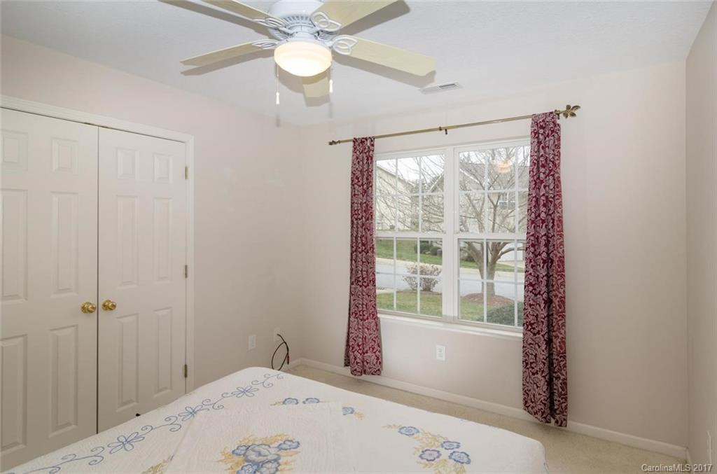 122 Wiltshire Circle #22 - Photo 13