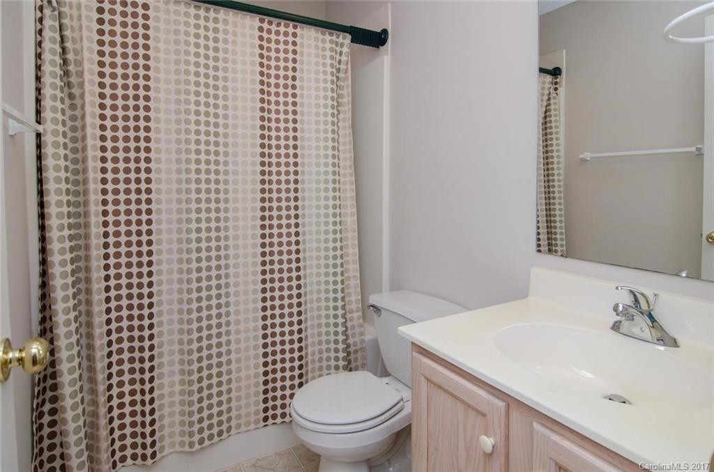 122 Wiltshire Circle #22 - Photo 15