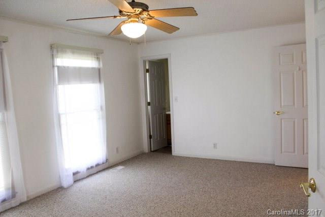 654 Clear Creek Road - Photo 11