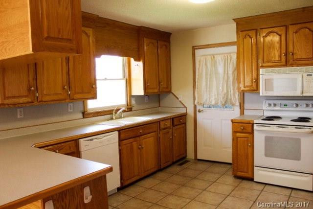 654 Clear Creek Road - Photo 6
