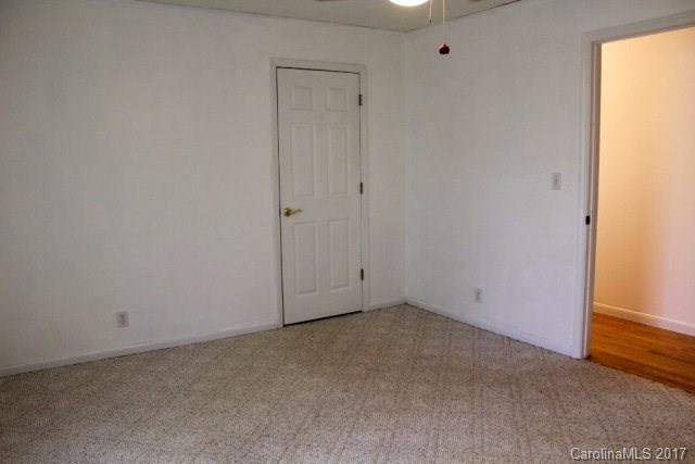 654 Clear Creek Road - Photo 8