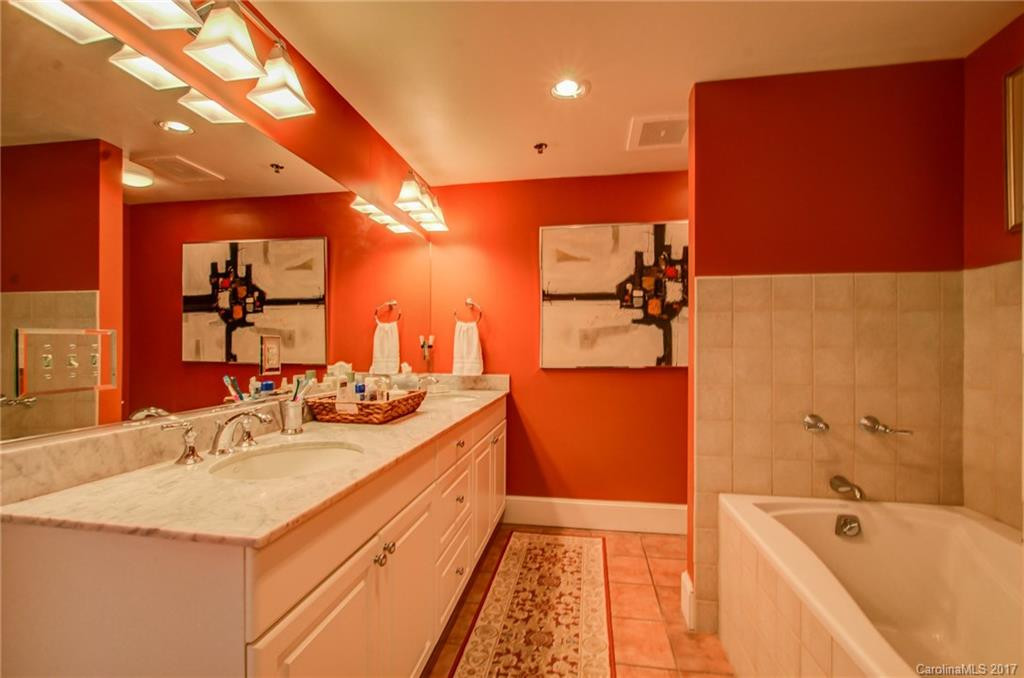 21 Battery Park Avenue #601 - Photo 14
