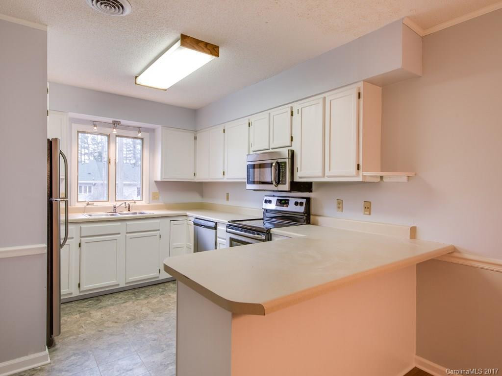 560 Britton Creek Drive #560 - Photo 5