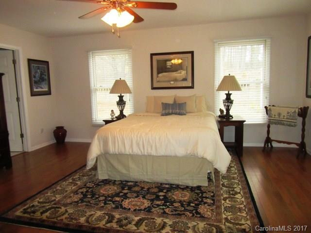 2330 Rosemont Court #1 - Photo 9