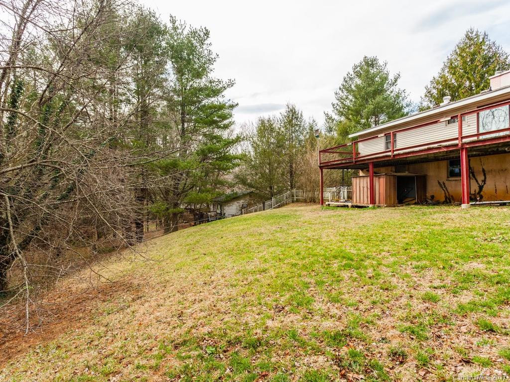 8 Hillview Circle - Photo 20