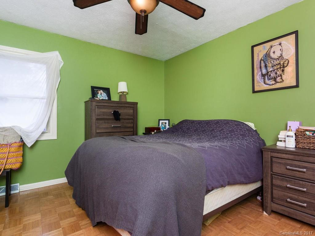 8 Hillview Circle - Photo 8