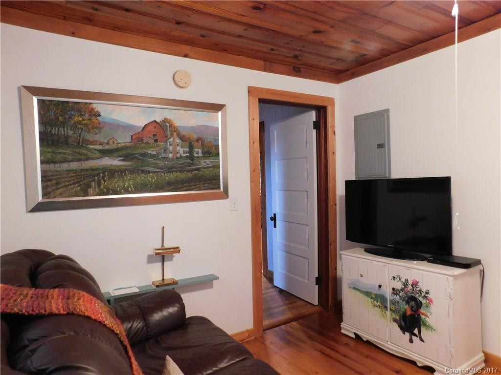 3460 Greenville Highway - Photo 14