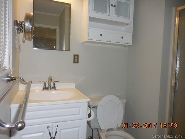 16 Lilac Lane - Photo 9