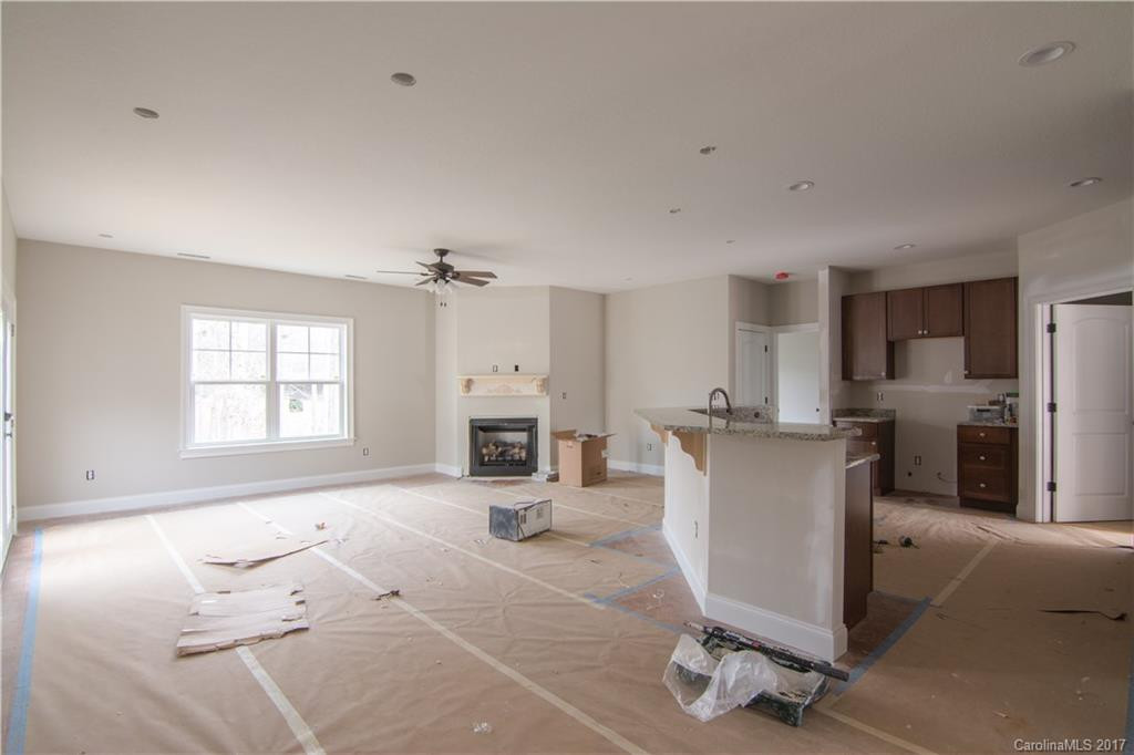 14 Asher Lane - Photo 6