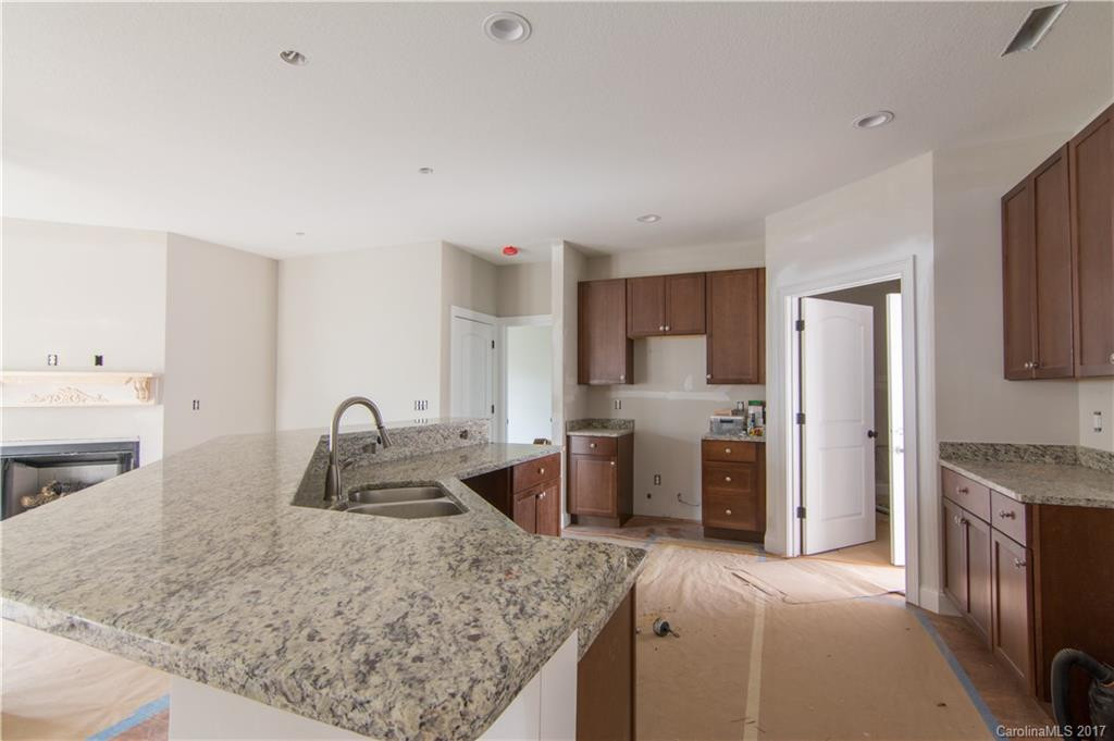 14 Asher Lane - Photo 7