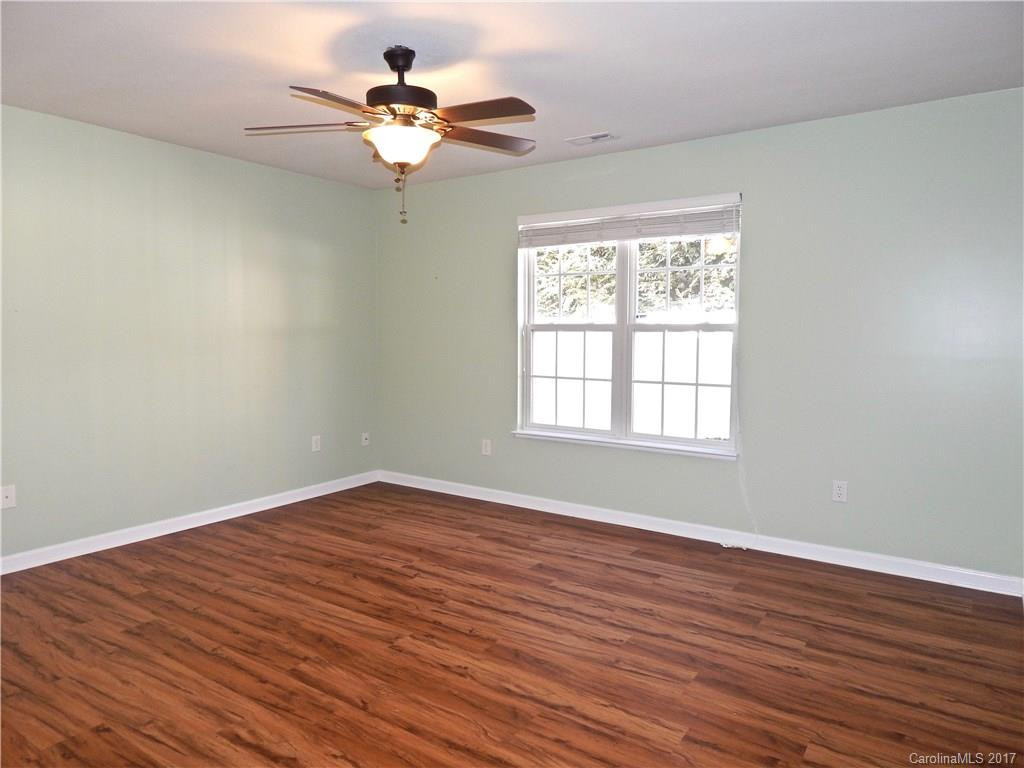 47 Litchfield Place #186 - Photo 13