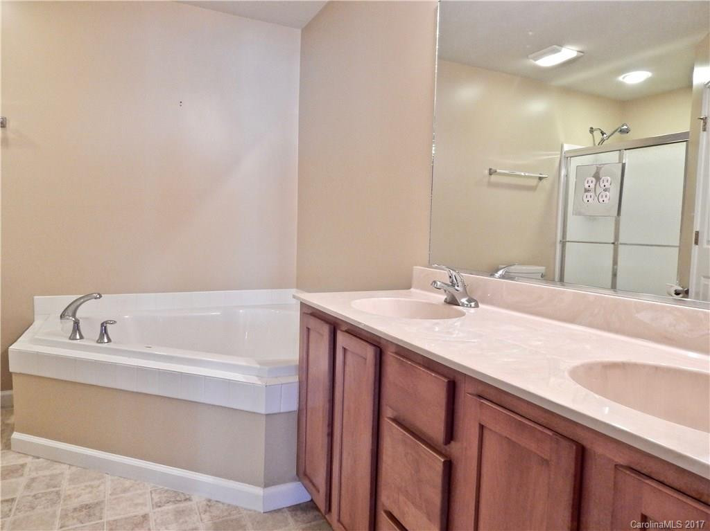 47 Litchfield Place #186 - Photo 14