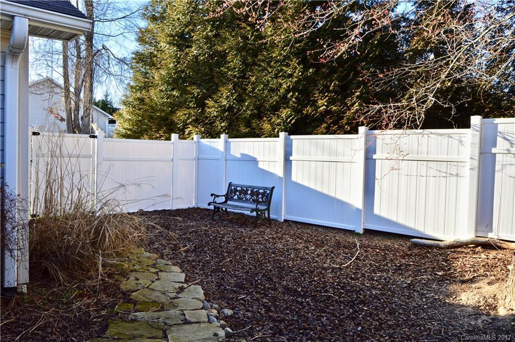 47 Litchfield Place #186 - Photo 21