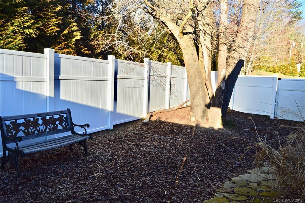 47 Litchfield Place #186 - Photo 23