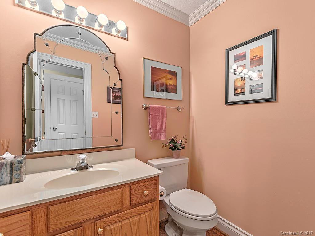10 Ridgemont Drive - Photo 11