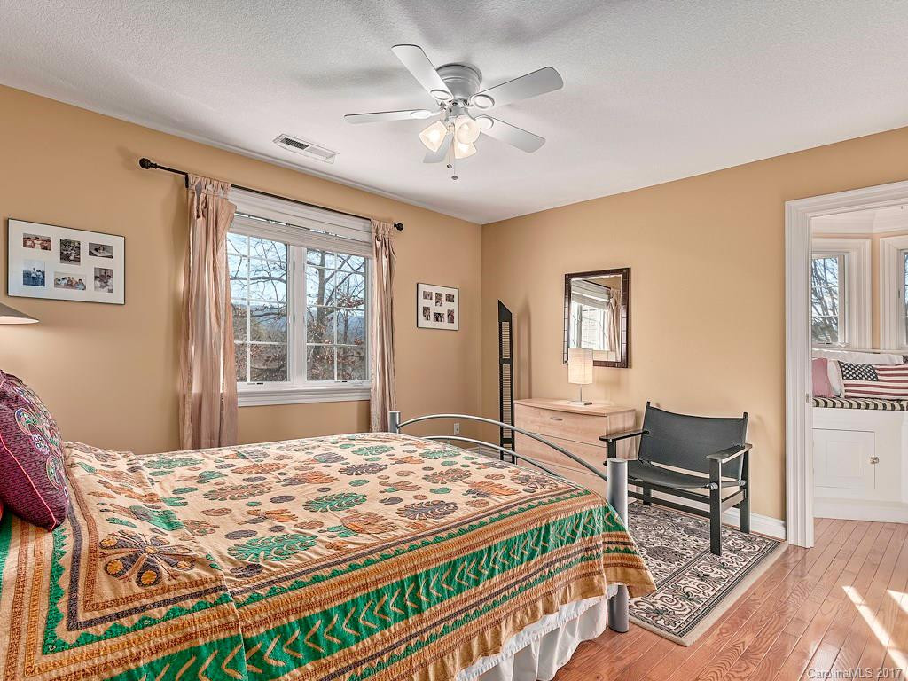 10 Ridgemont Drive - Photo 12